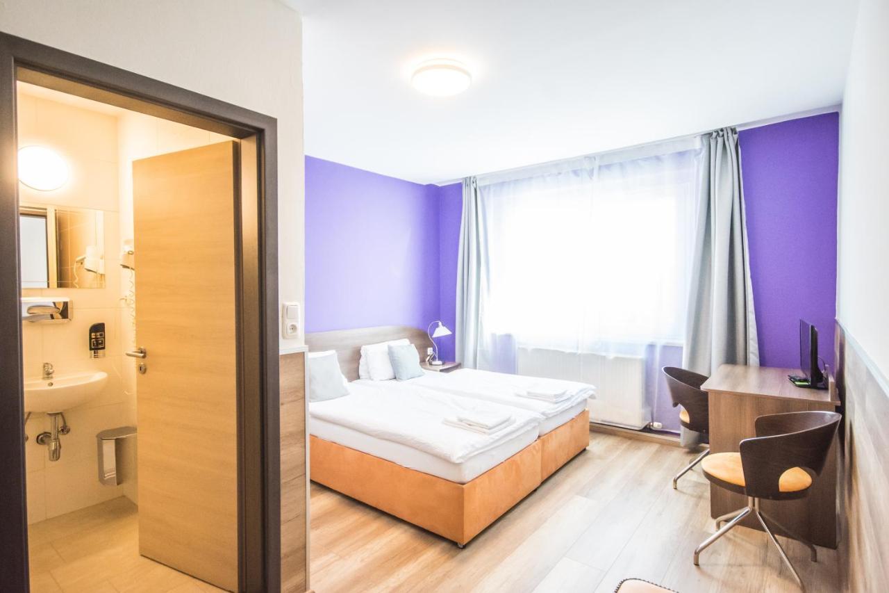 Hotel Turmfalke Linz Kültér fotó