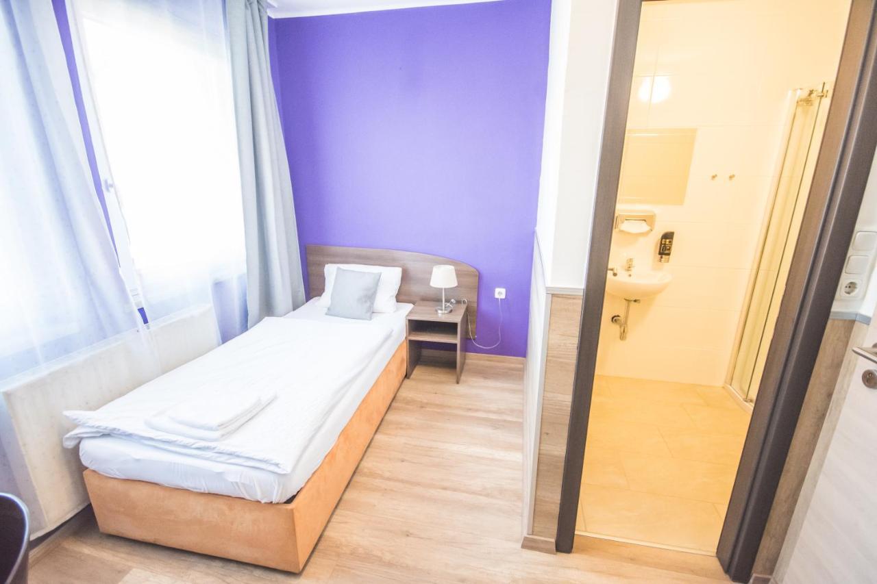 Hotel Turmfalke Linz Kültér fotó